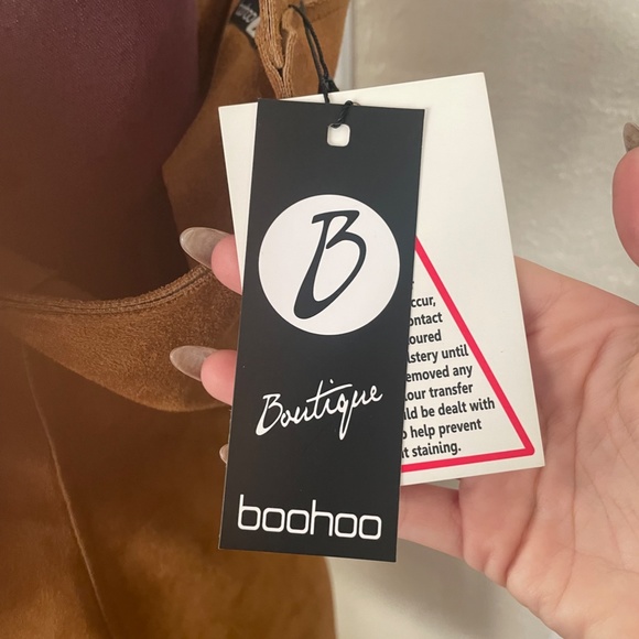 Embroidered Faux Suede Jumper Dress with Floral Appliqués NWT | Size US 10 - Picture 5 of 5